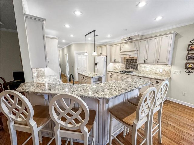 1773 Glenwood Way, Snellville, GA 30078