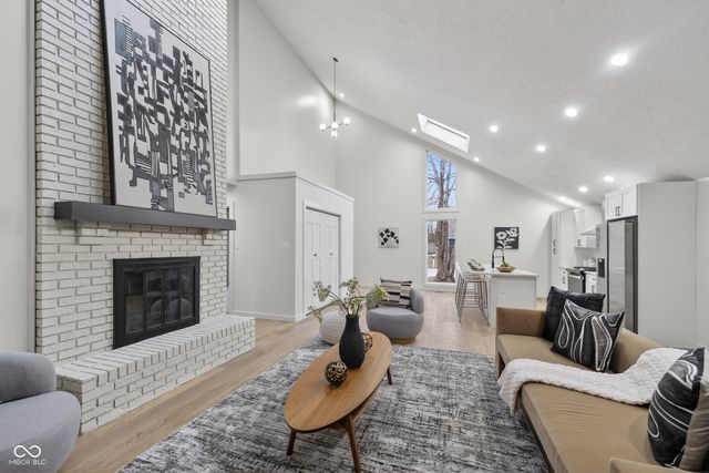 897 Nevelle Lane, Carmel, IN 46032