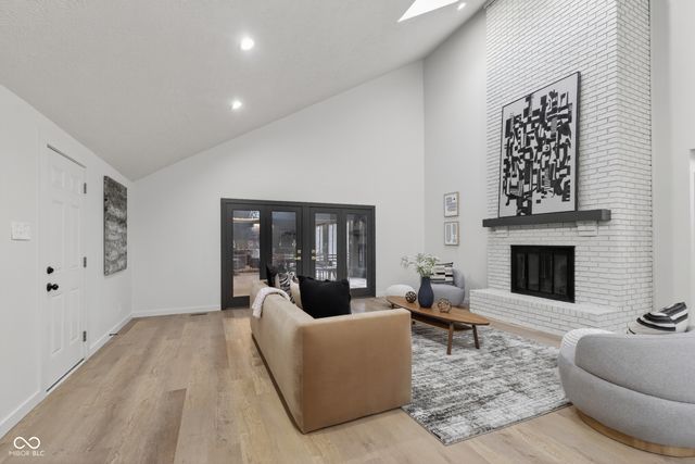 897 Nevelle Lane, Carmel, IN 46032