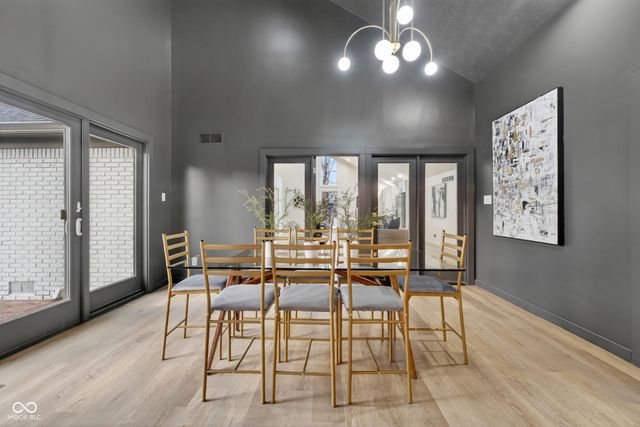 897 Nevelle Lane, Carmel, IN 46032