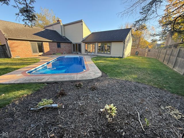 897 Nevelle Lane, Carmel, IN 46032