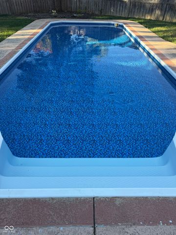 897 Nevelle Lane, Carmel, IN 46032