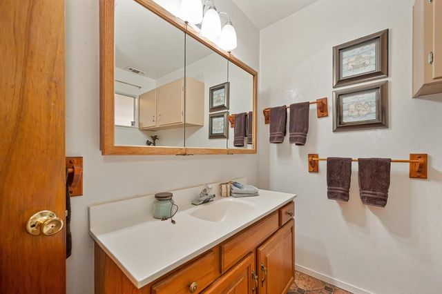 7565 Willow Way, Citrus Heights, CA 95610