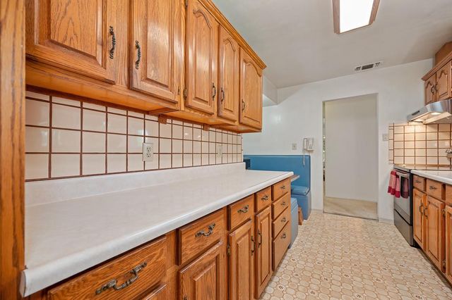 7565 Willow Way, Citrus Heights, CA 95610