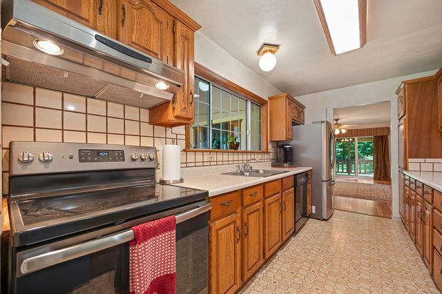 7565 Willow Way, Citrus Heights, CA 95610