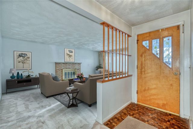 1010 Stone Road, Greece, NY 14616