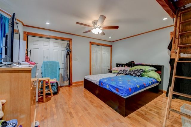 136 Sylvan Ave, Newark City, NJ 07104