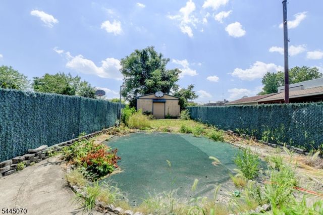 136 Sylvan Ave, Newark City, NJ 07104