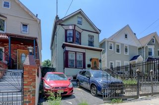 136 Sylvan Ave, Newark City, NJ 07104