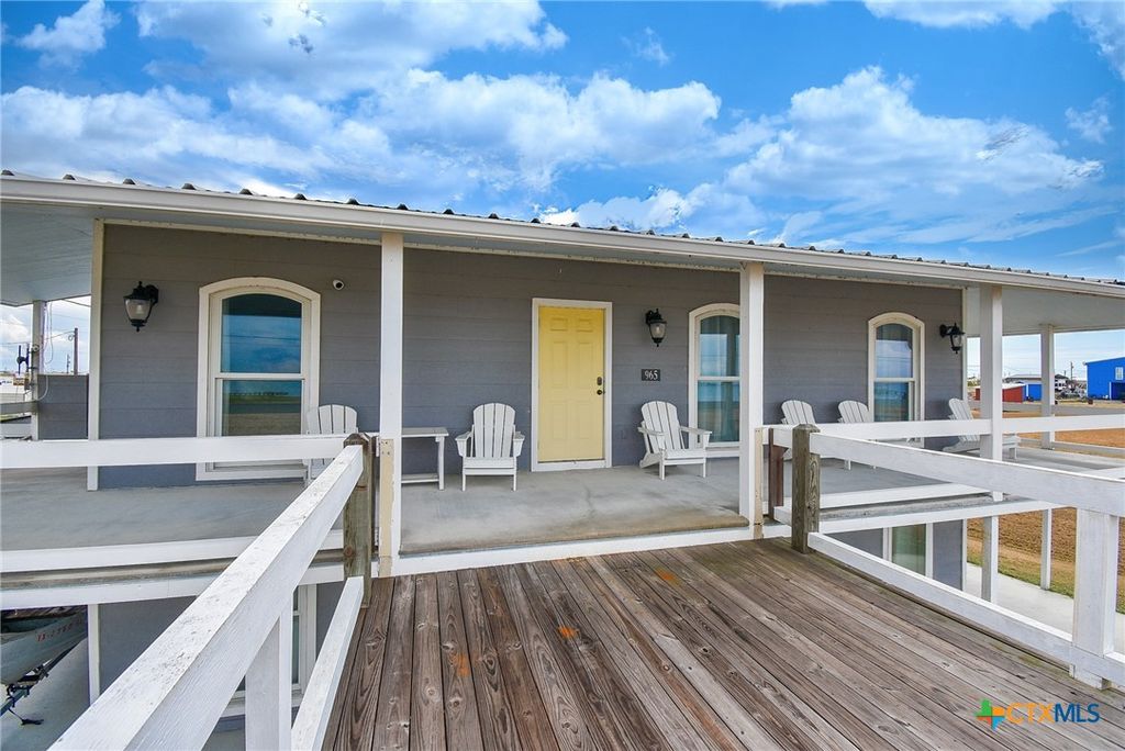 Image 13 of property listing at 965 Porpoise Drive, Palacios, TX 77465