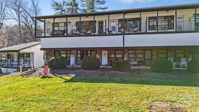 130 Old Mill Road, Flat Rock, NC 28731