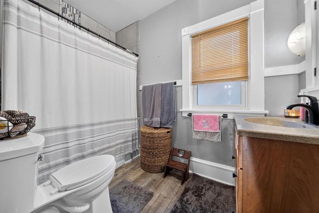 1208 WINNEBAGO AVENUE, Oshkosh, WI 54901