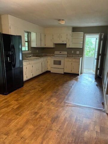 60 Juanita Street, Dunlap, TN 37327