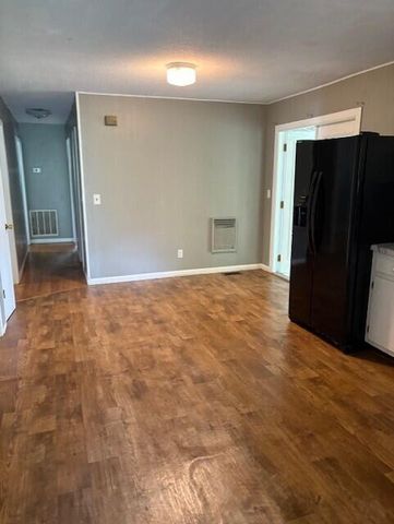 60 Juanita Street, Dunlap, TN 37327