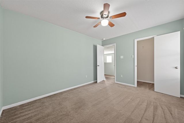 9940 Swallow Drive, Conroe, TX 77385