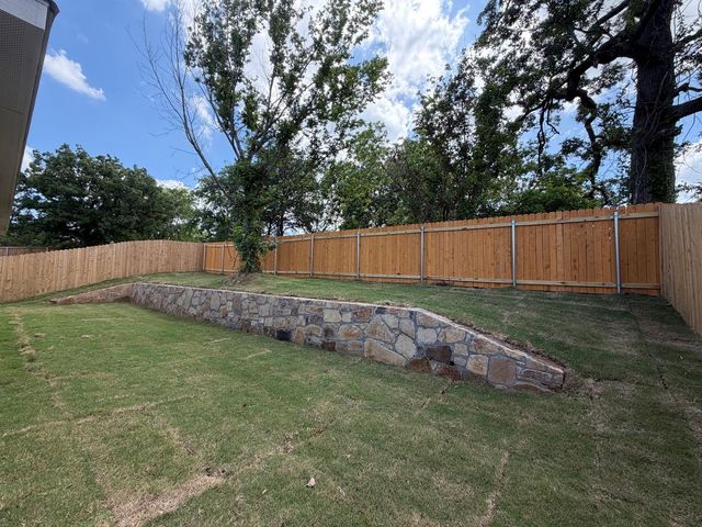 3804 Rose Hill Court, Denison, TX 75020