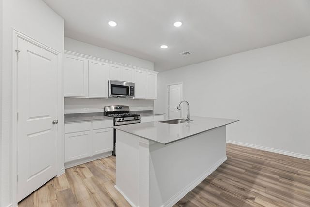 3804 Rose Hill Court, Denison, TX 75020