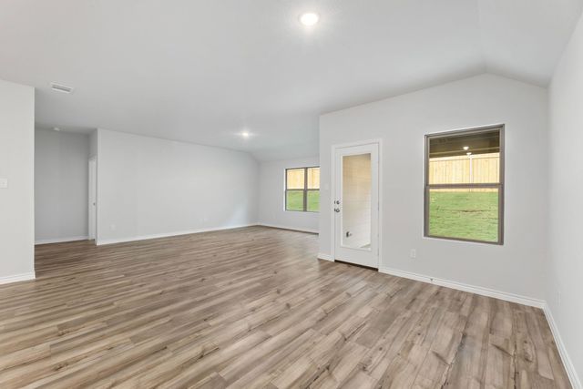3804 Rose Hill Court, Denison, TX 75020