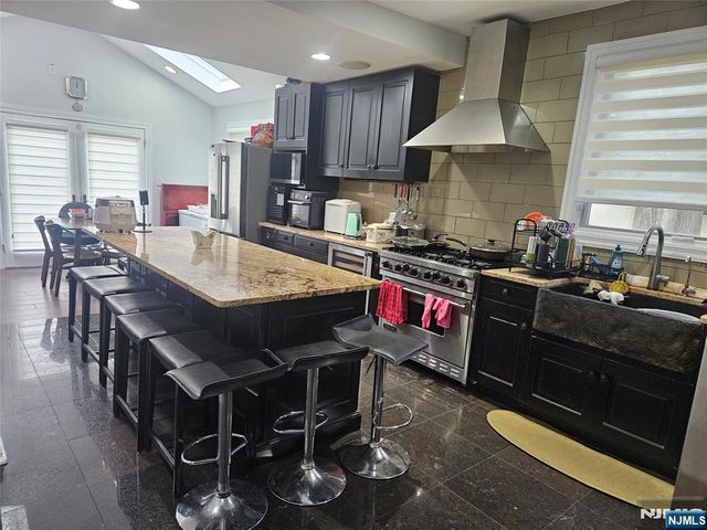 165 Leonia Avenue, Leonia, NJ 07605