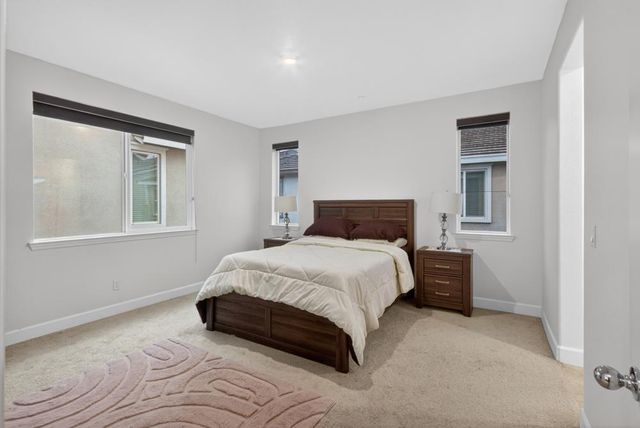 913 Puma St, Rocklin, CA 95765