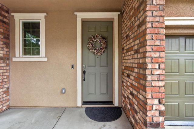913 Puma St, Rocklin, CA 95765