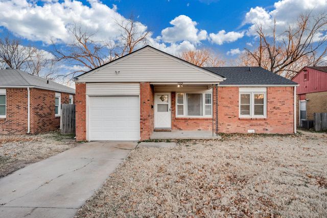 2320 S Alameda Pl, Wichita, KS 67211