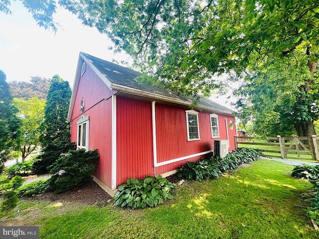 3394 STATE HILL RD, Reading, PA 19608