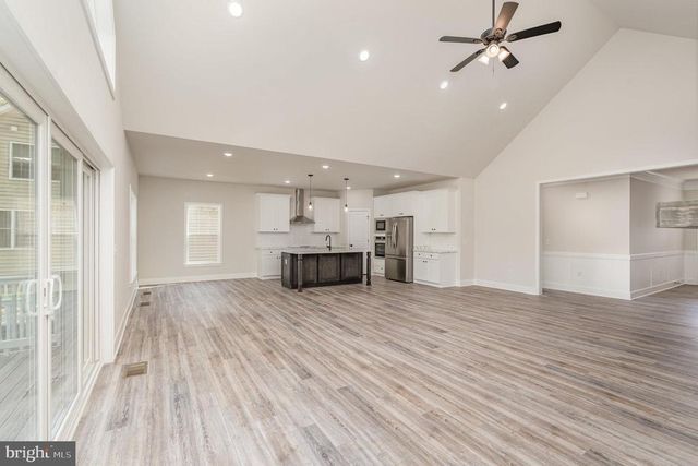 26700 DANIELS POINT DR, Unionville, VA 22567