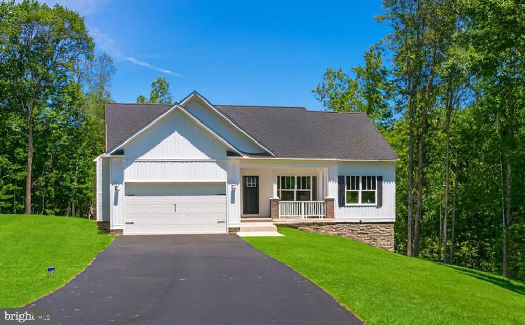 26700 DANIELS POINT DR, Unionville, VA 22567