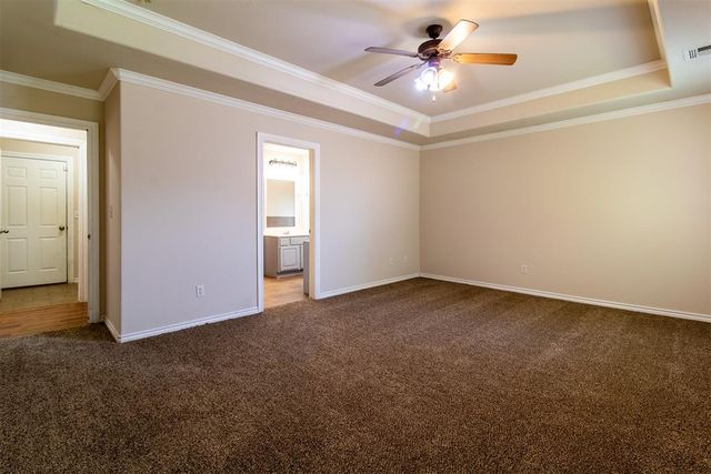 8121 Woodhue Drive, Oklahoma City, OK 73135