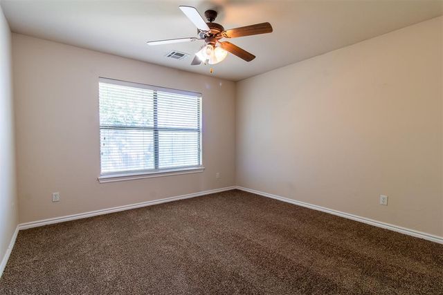 8121 Woodhue Drive, Oklahoma City, OK 73135