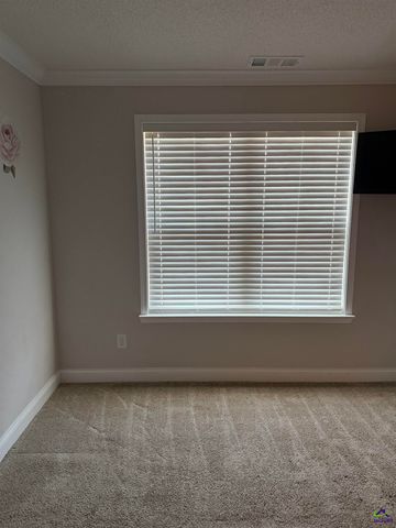 605 Charlestown Way, Bonaire, GA 31005