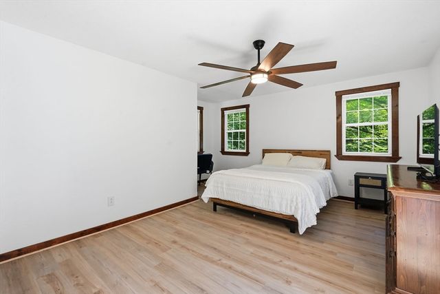 474 Glendale Rd, Hampden, MA 01036