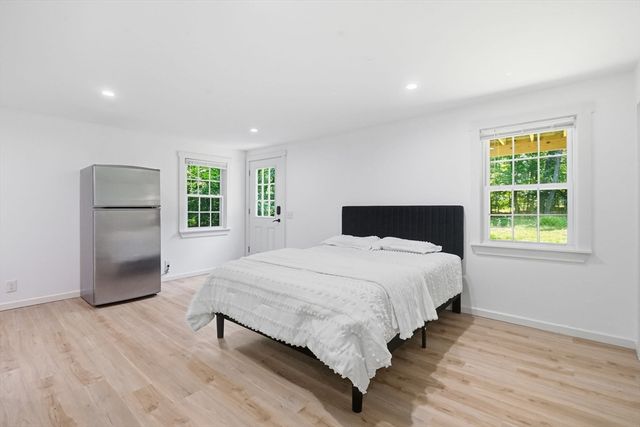 474 Glendale Rd, Hampden, MA 01036