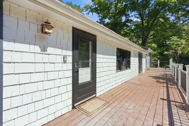 474 Glendale Rd, Hampden, MA 01036