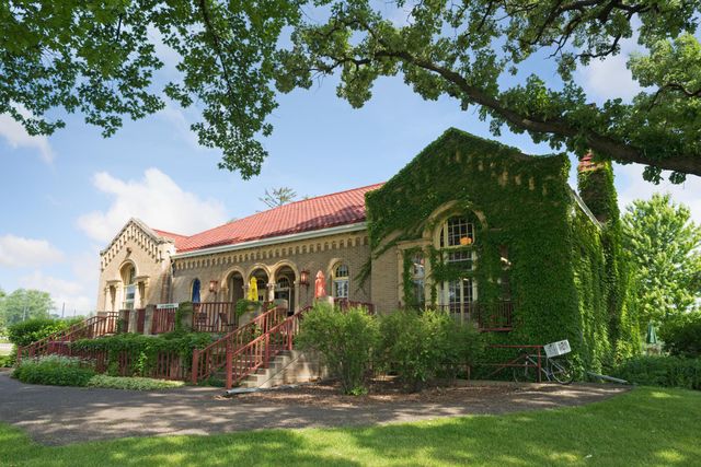 1181 Edgcumbe Road 501, Saint Paul, MN 55105