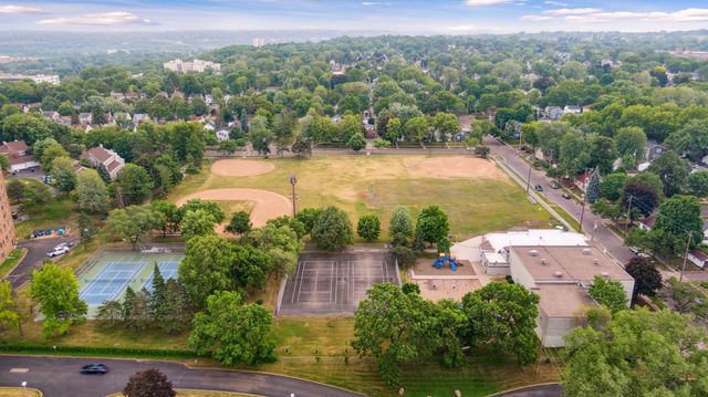 1181 Edgcumbe Road 501, Saint Paul, MN 55105