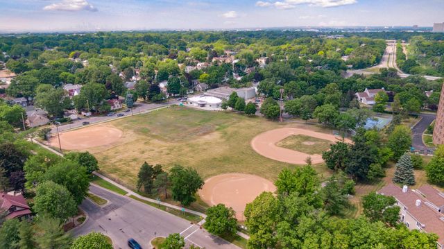 1181 Edgcumbe Road 501, Saint Paul, MN 55105