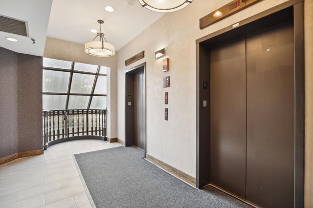 1181 Edgcumbe Road 501, Saint Paul, MN 55105