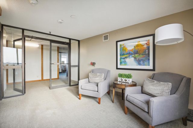 1181 Edgcumbe Road 501, Saint Paul, MN 55105