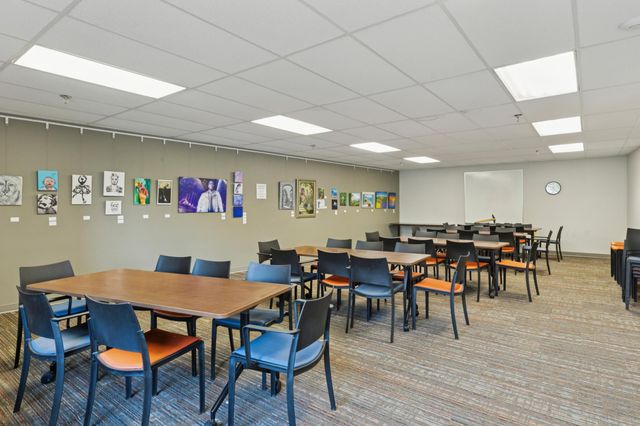 1181 Edgcumbe Road 501, Saint Paul, MN 55105