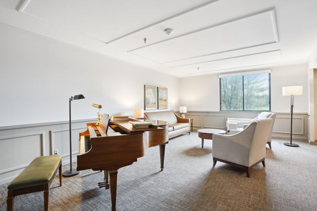 1181 Edgcumbe Road 501, Saint Paul, MN 55105