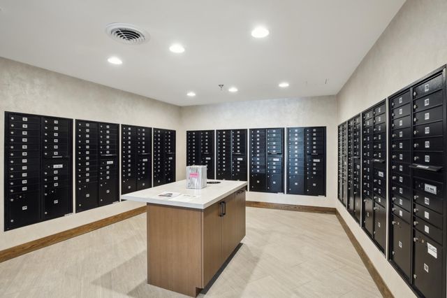 1181 Edgcumbe Road 501, Saint Paul, MN 55105