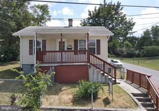 709 3RD ST, Martinsburg, WV 25404