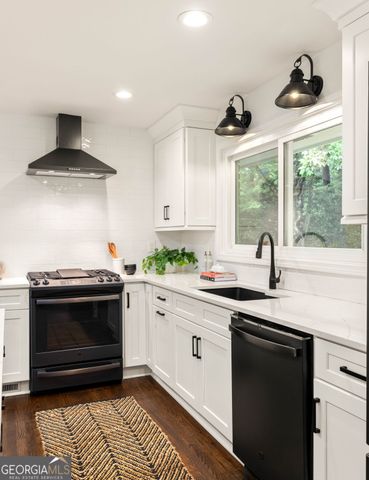 2671 Tanglewood Road, Decatur, GA 30033