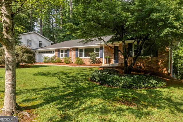 2671 Tanglewood Road, Decatur, GA 30033