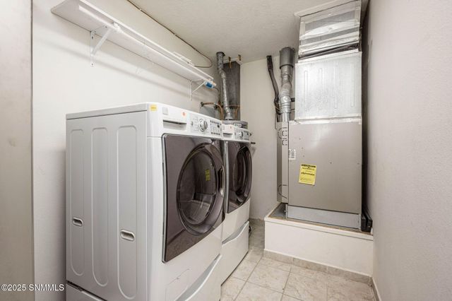 2704 Winston Avenue, Las Cruces, NM 88005