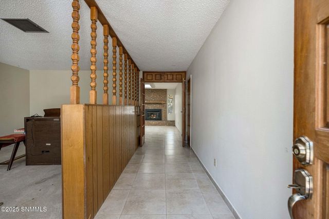2704 Winston Avenue, Las Cruces, NM 88005