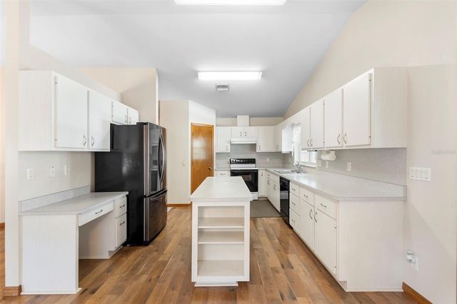 12681 SE 54TH AVENUE, Belleview, FL 34420