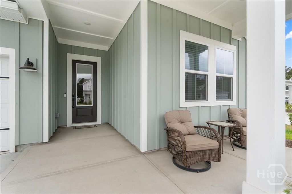 Image 3 of property listing at 115 Sweetwood Circle, Savannah, GA 31302